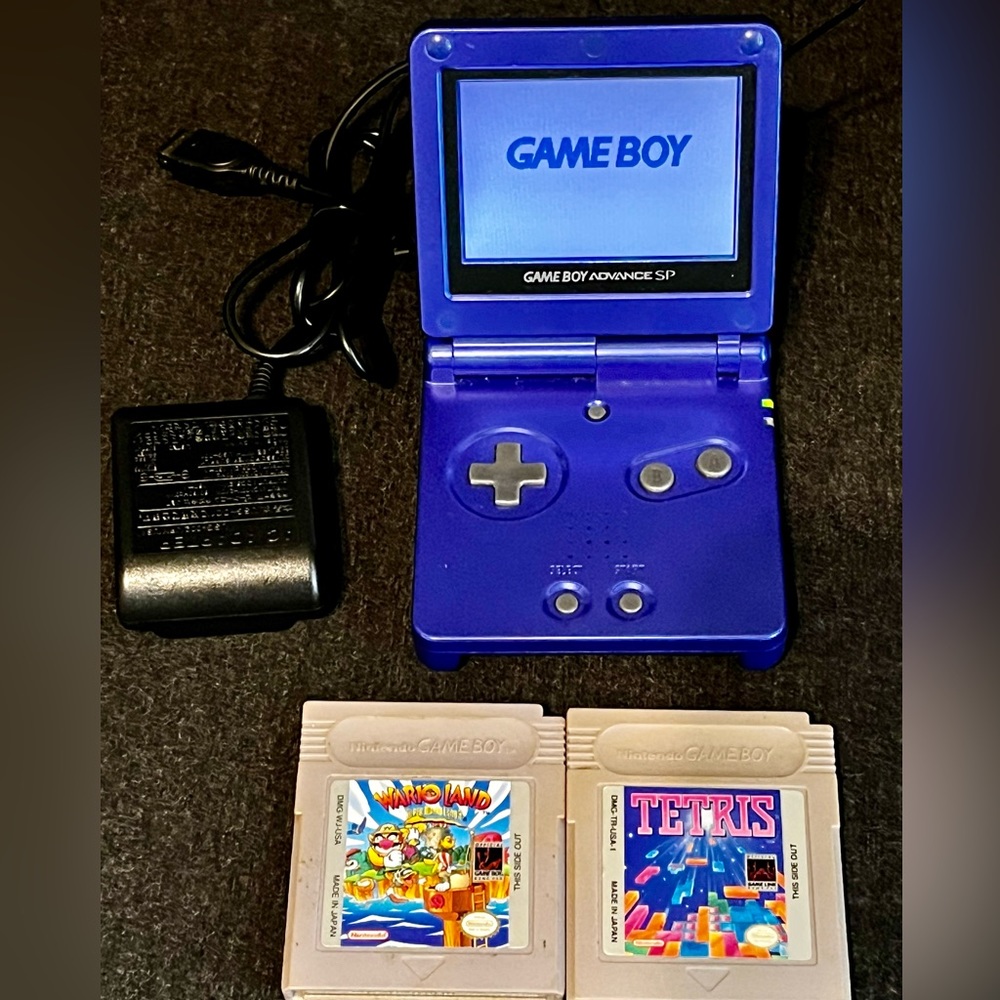 Gameboy Advance SP Console Handheld Nintendo & Game Boy SP Charger